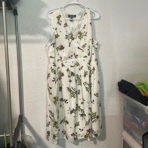 SOLD ModCloth Retrolicious cactus dress with peekaboo back